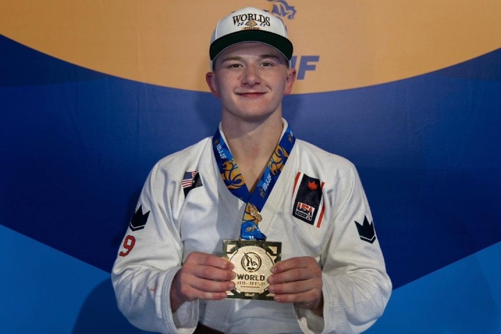 Demetrious Johnson wins IBJJF Masters World jiu-jitsu competition - MMA  Fighting